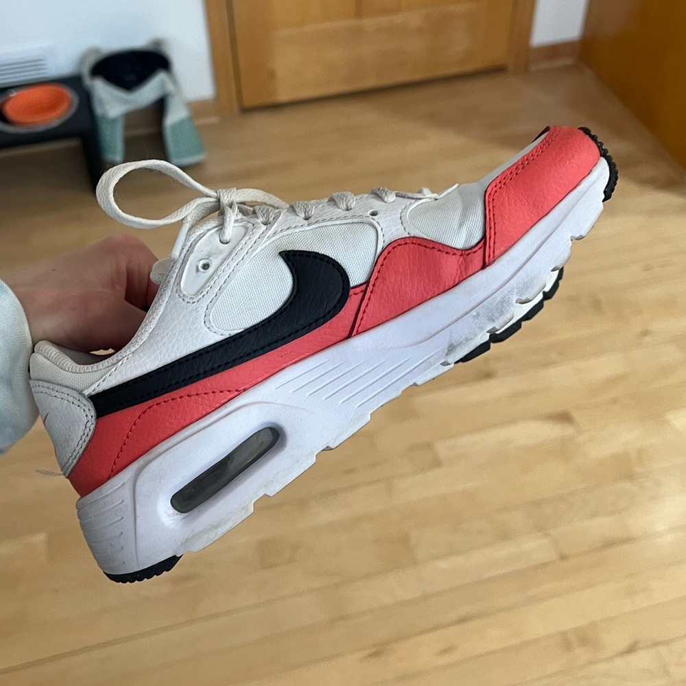 Women’s Nike Air Max SC shoes
